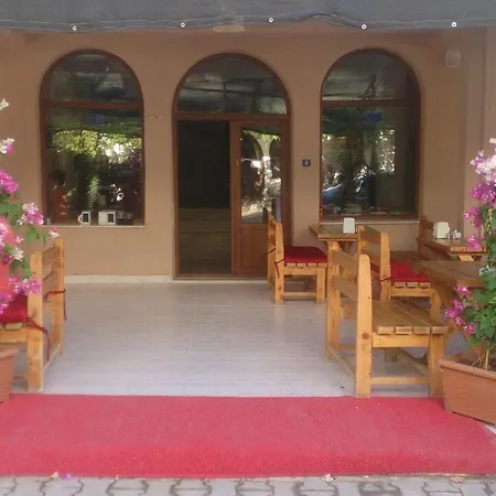 Sancak Ayibaligi Hotel *